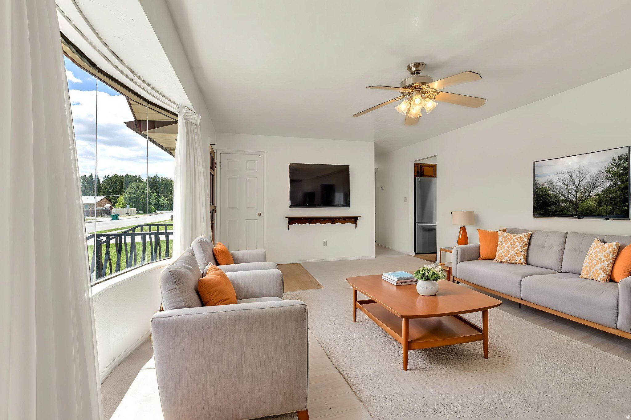 BROADLEAF PARK - Residential