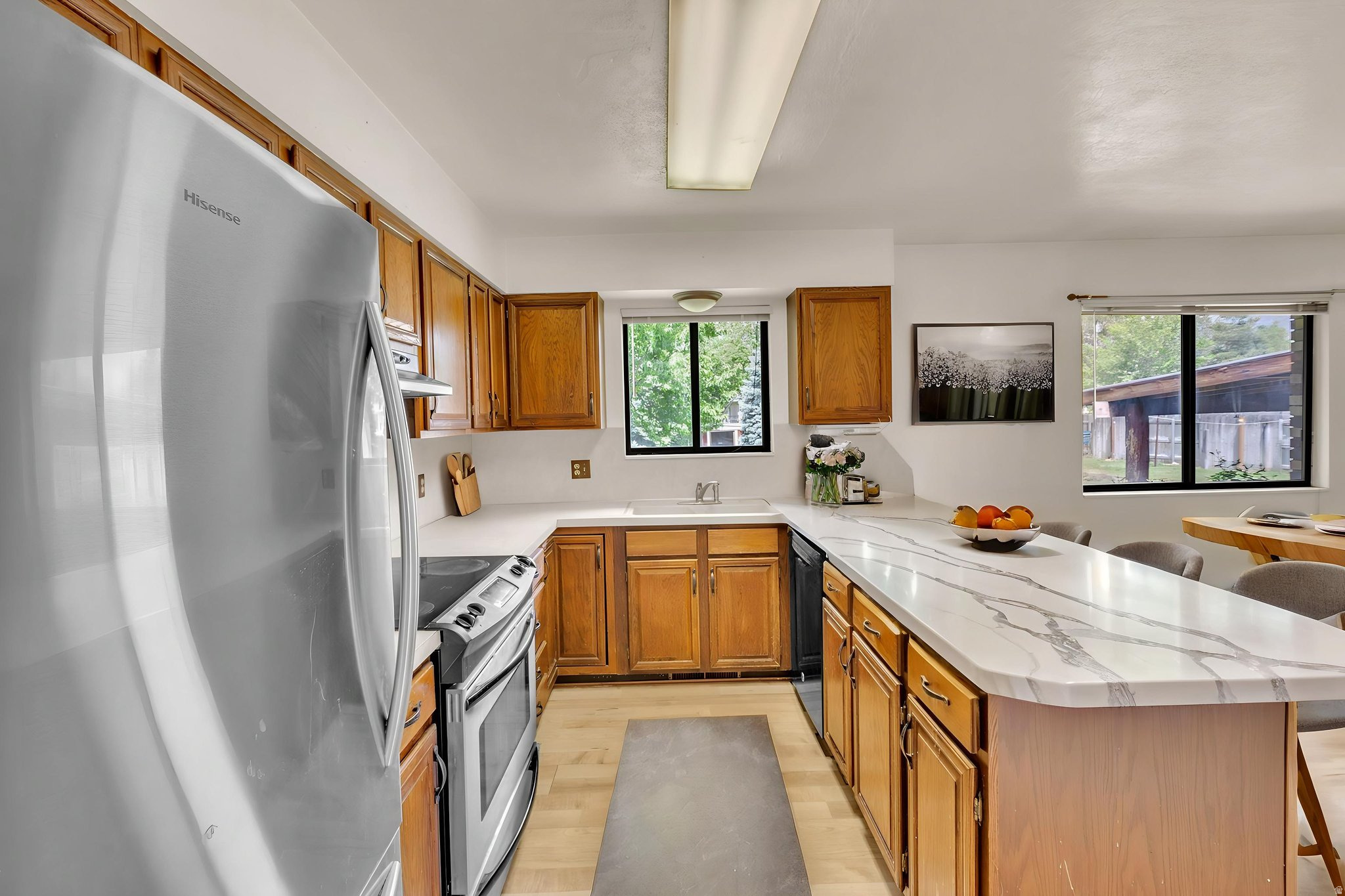 BROADLEAF PARK - Residential