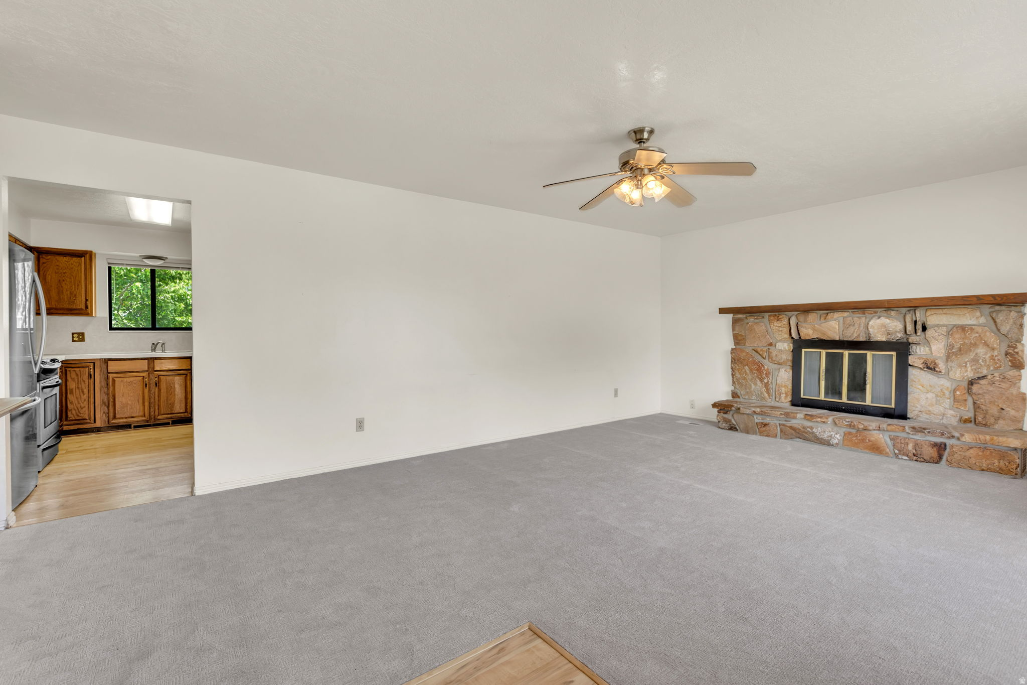 BROADLEAF PARK - Residential