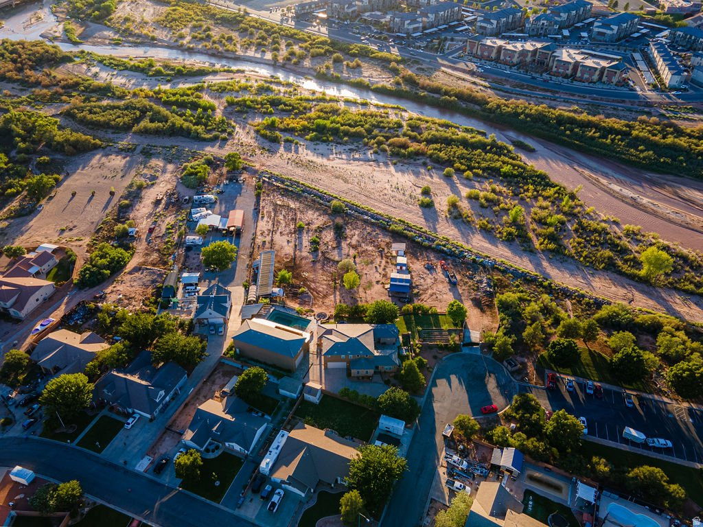 PINE VIEW ESTATES - Residential