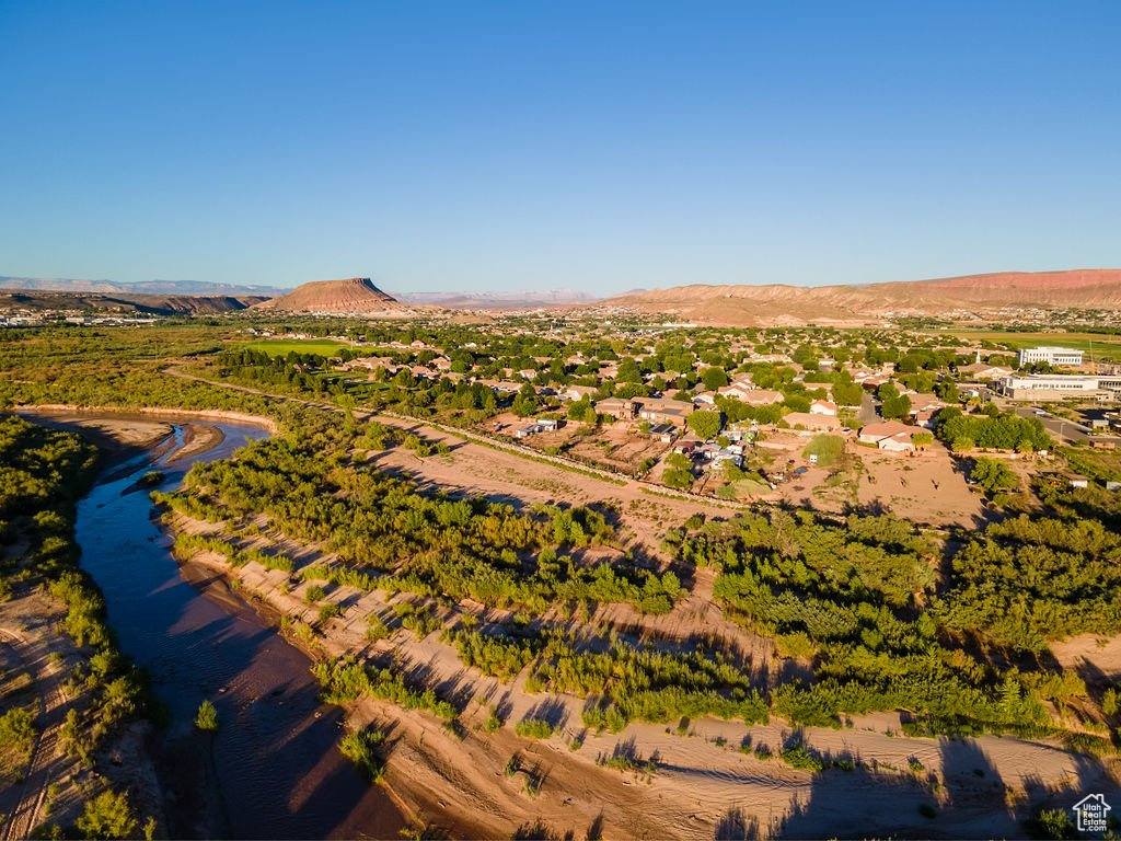 PINE VIEW ESTATES - Residential