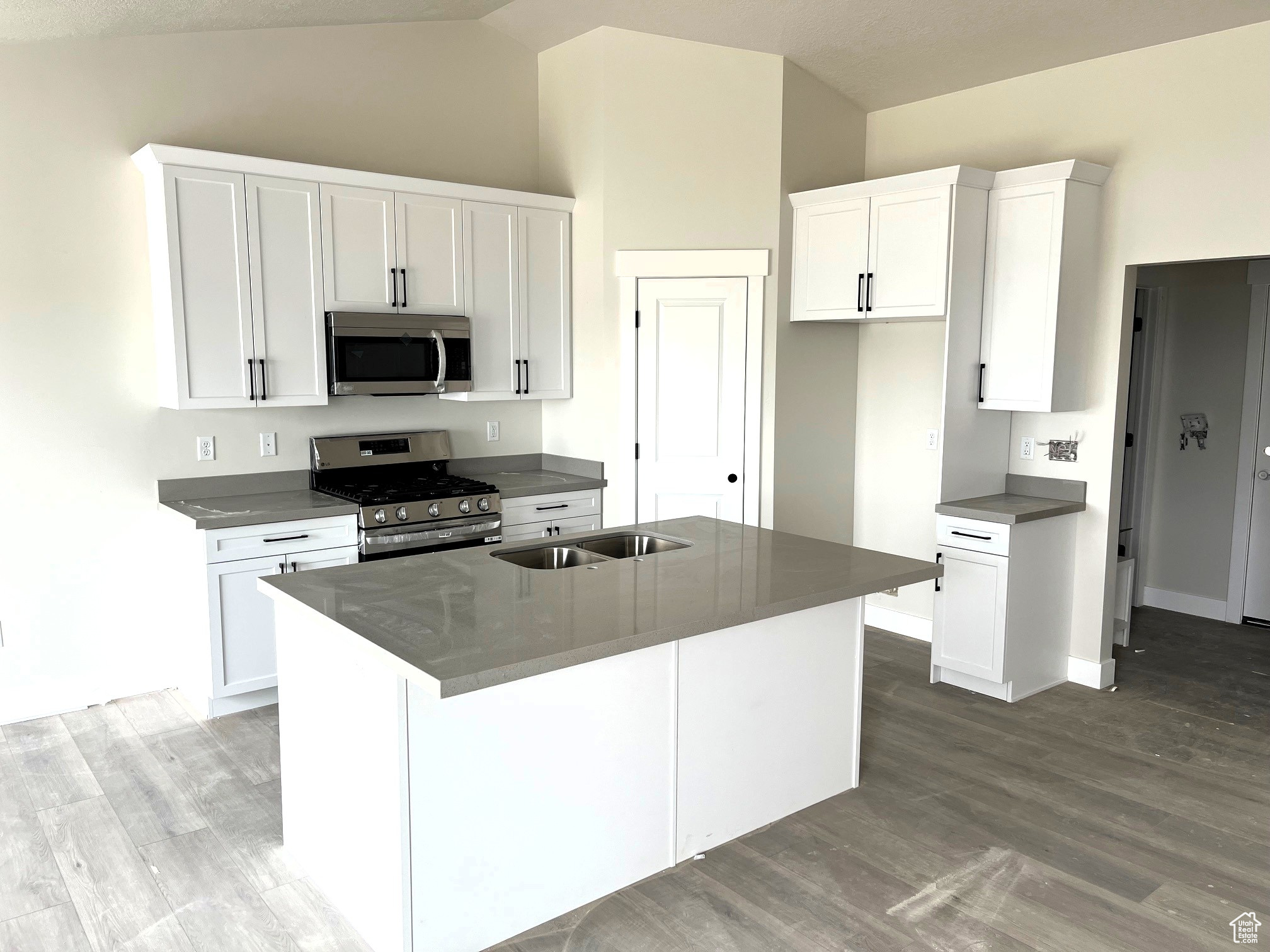 698 W 660, Tooele, Utah image 3