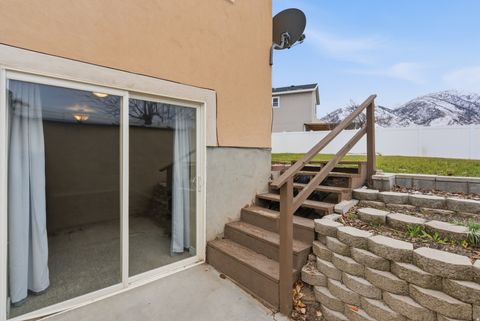 Tiny photo for 609 W SADDLEBROOK DR S, Payson, UT 84651 (MLS # 2141574)