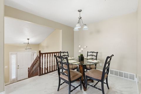 Tiny photo for 609 W SADDLEBROOK DR S, Payson, UT 84651 (MLS # 2141574)