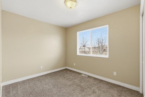 Tiny photo for 609 W SADDLEBROOK DR S, Payson, UT 84651 (MLS # 2141574)