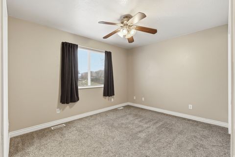 Tiny photo for 609 W SADDLEBROOK DR S, Payson, UT 84651 (MLS # 2141574)