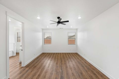 Tiny photo for 2628 S 3210 E, Saint George, UT 84790 (MLS # 2146989)