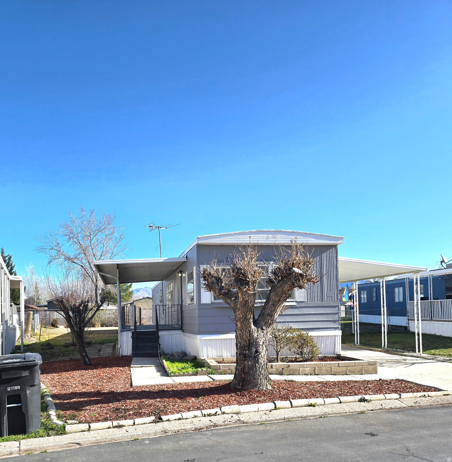 MAJESTIC OAKS - Residential