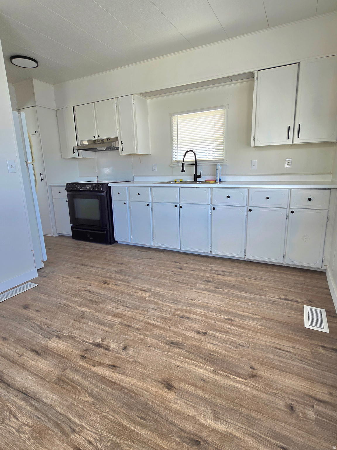 MAJESTIC OAKS - Residential