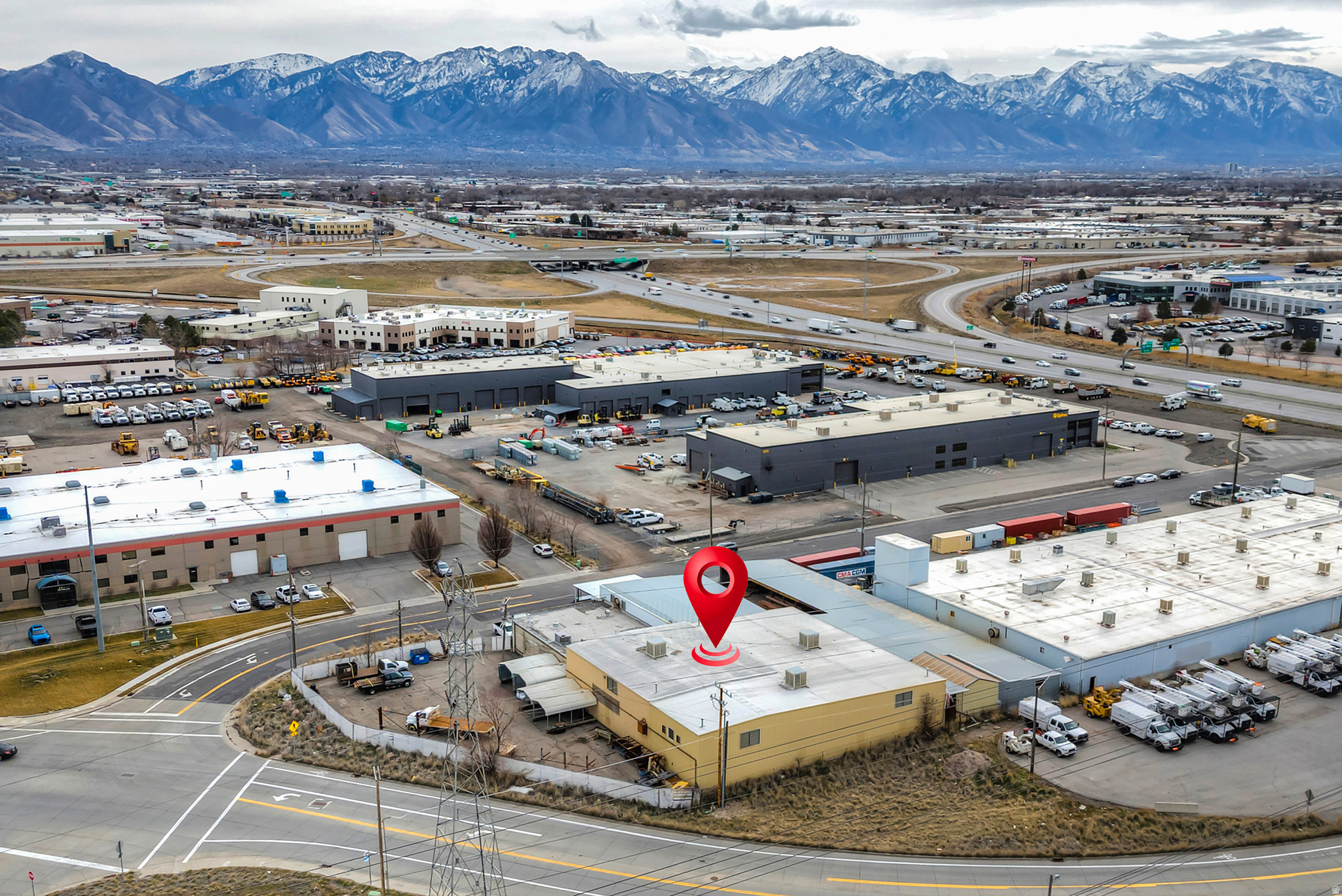 RADIUS CURVE - Commercial Sale