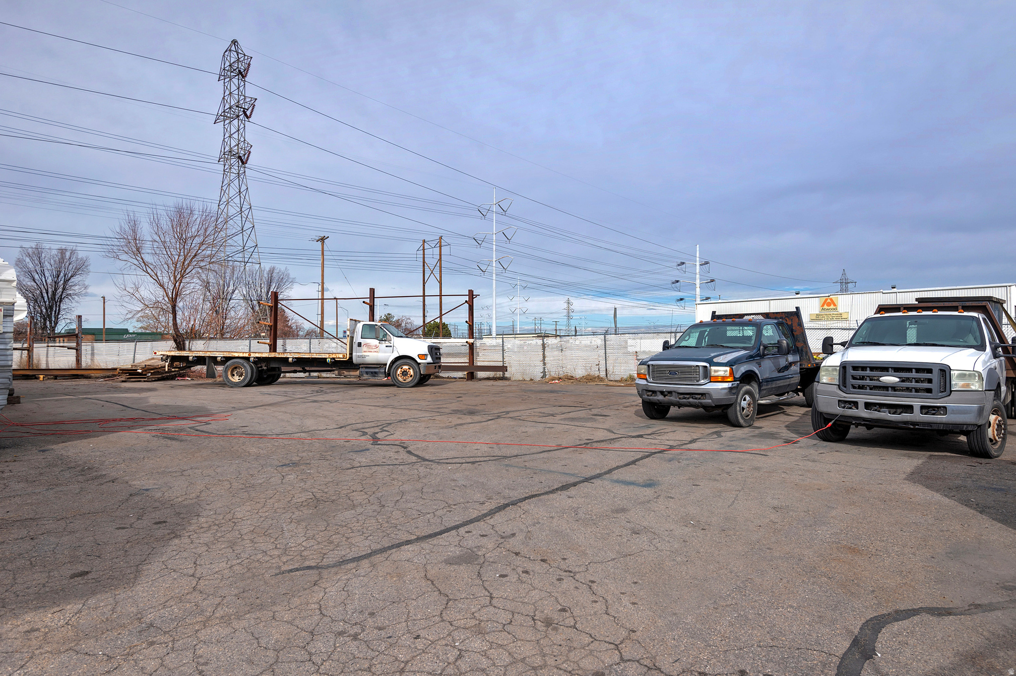 RADIUS CURVE - Commercial Sale