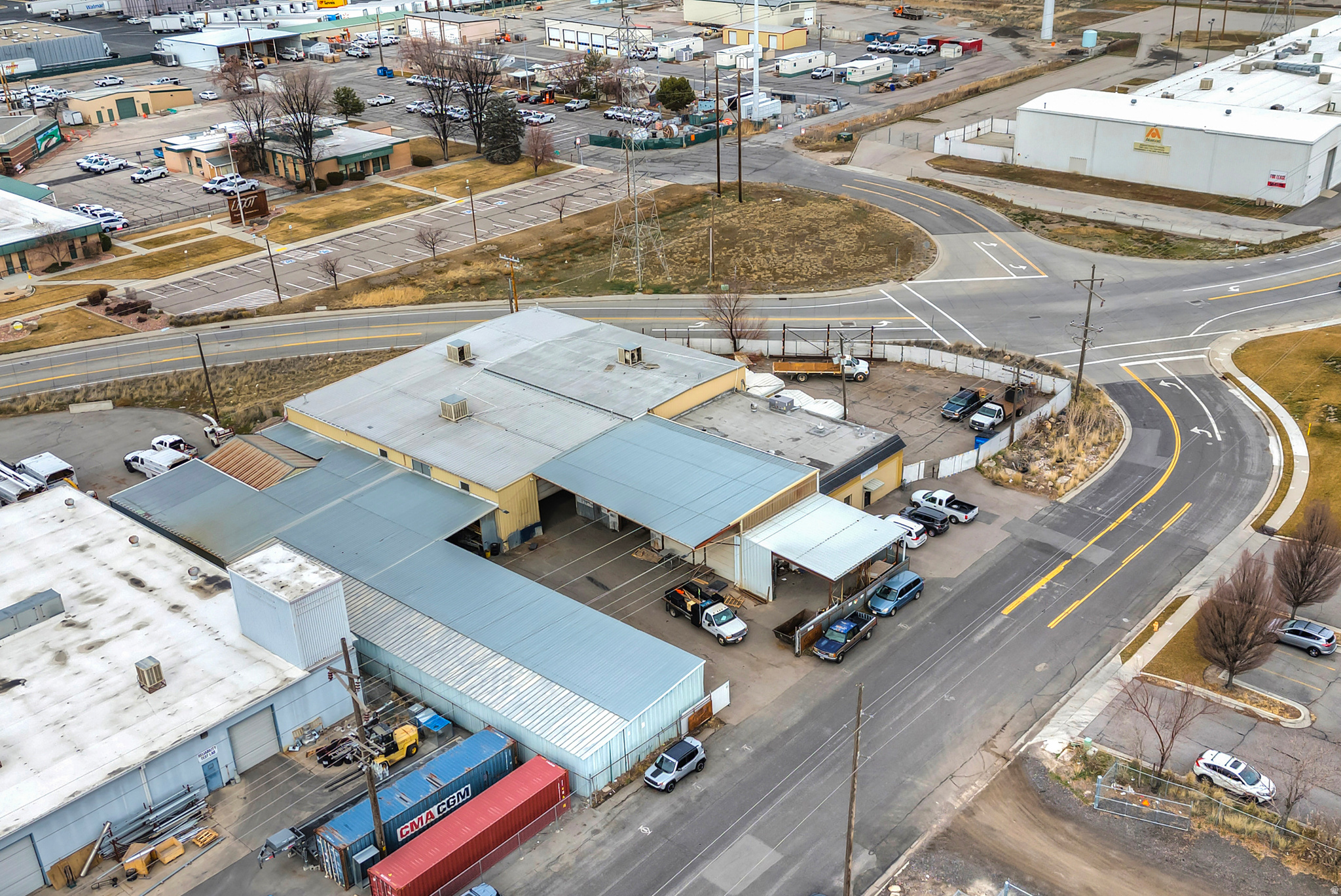 RADIUS CURVE - Commercial Sale