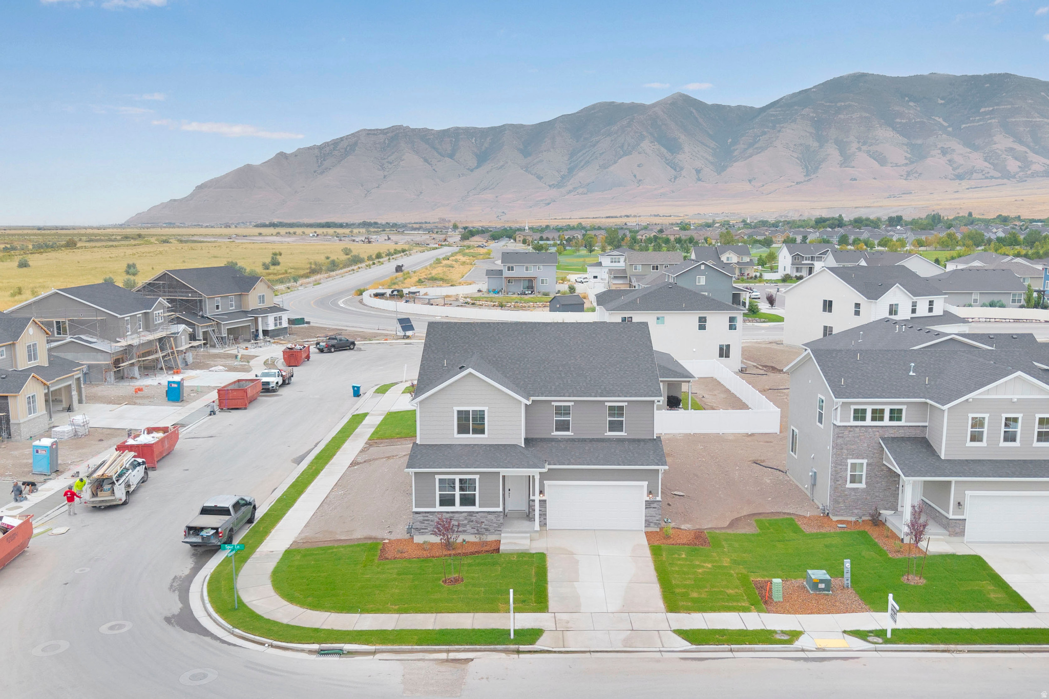 WILD HORSE RANCH - Residential