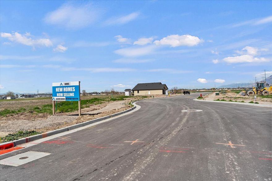 Builder Exclusive lots available in phase 2 of Hyland Ranch in West Haven. Close to schools, shopping and all amenities, but quiet enough to keep that country feel. Call for more information and to see all we have available. Plat attached.