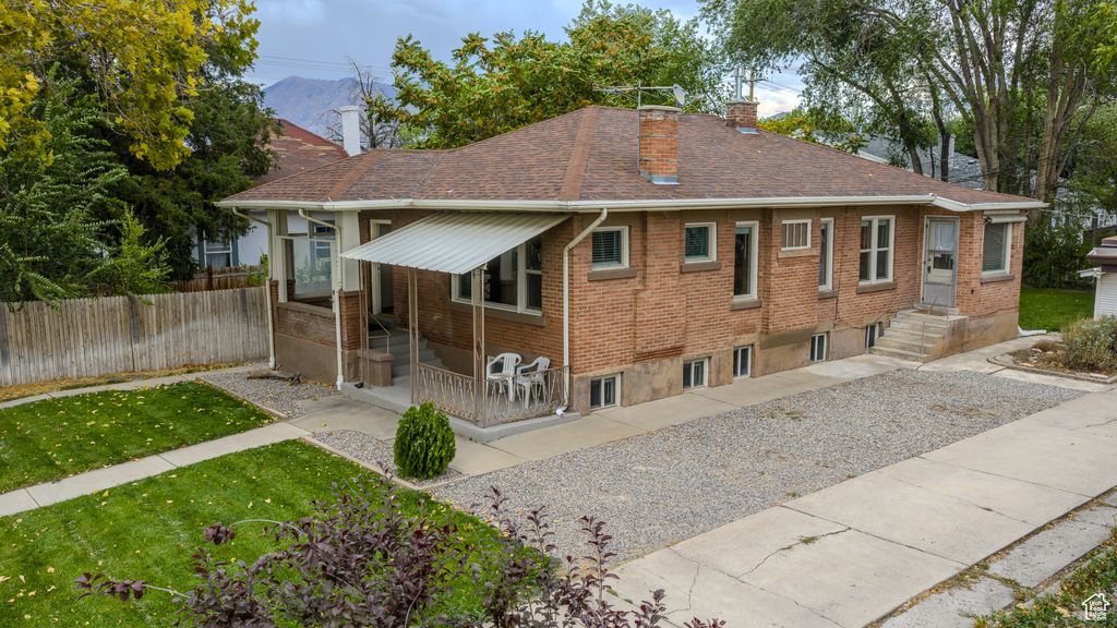 Photo of 335 S MAIN St E, Spanish Fork, UT 84660 (MLS # 2116122)