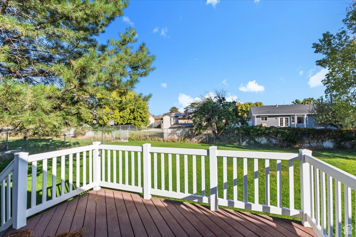 PUEBLO DEL - Residential