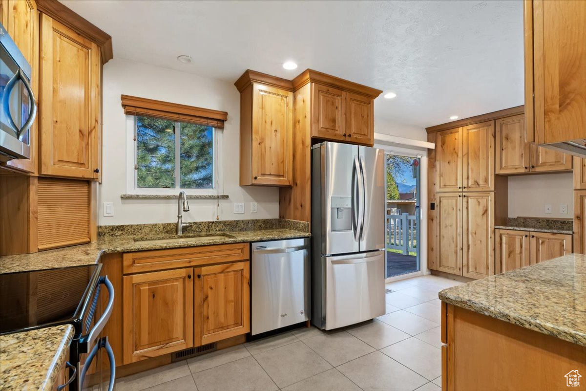 PUEBLO DEL - Residential