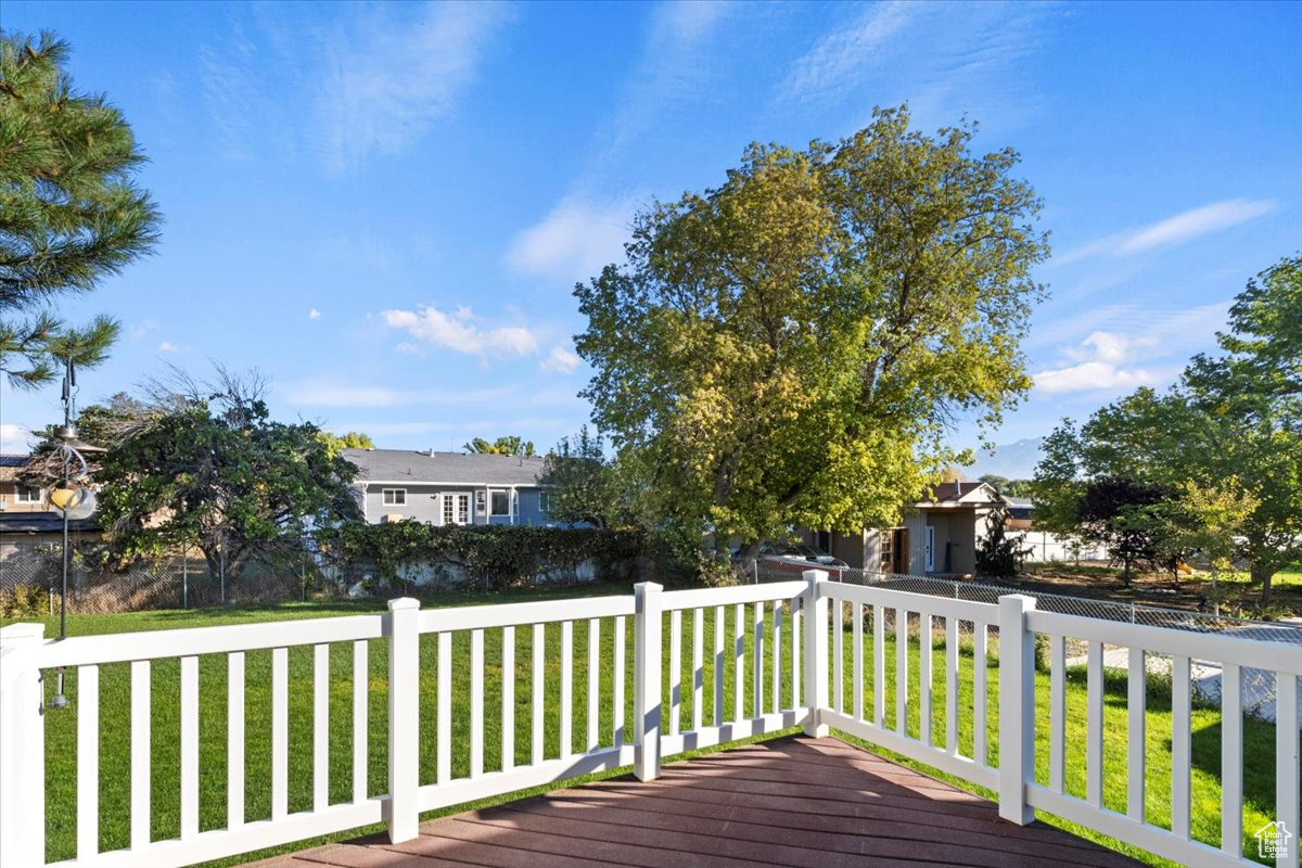 PUEBLO DEL - Residential