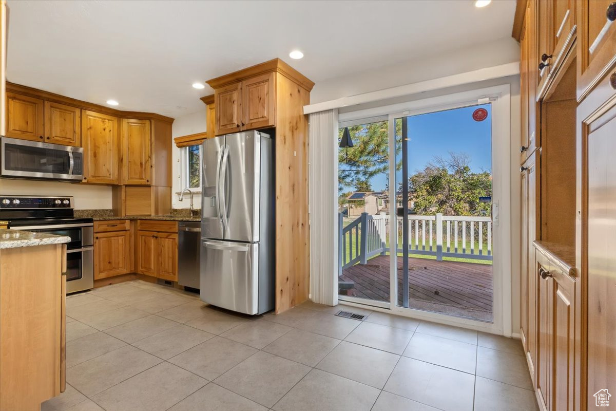 PUEBLO DEL - Residential