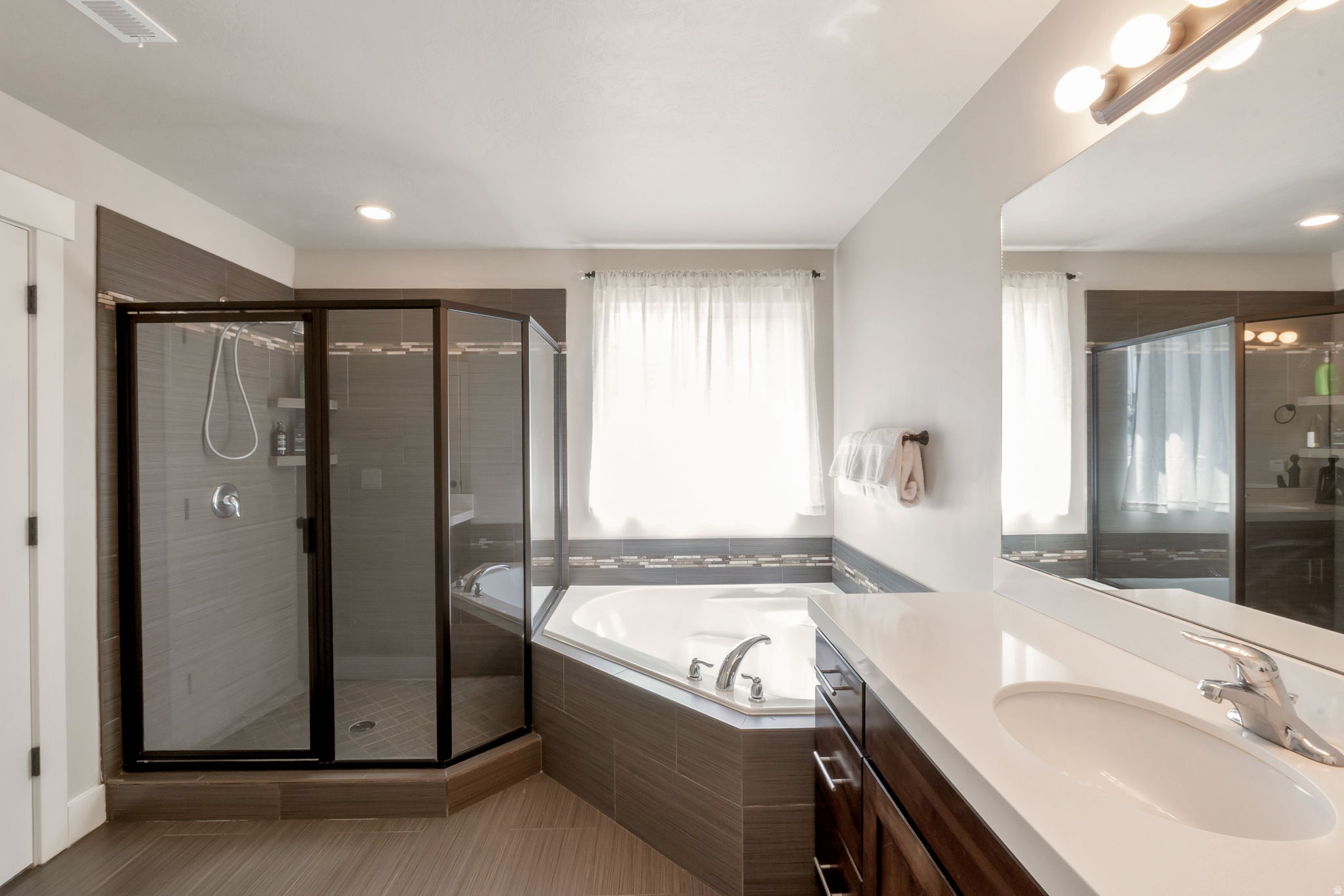 COVE AT HERRIMAN SPRINGS - Residential