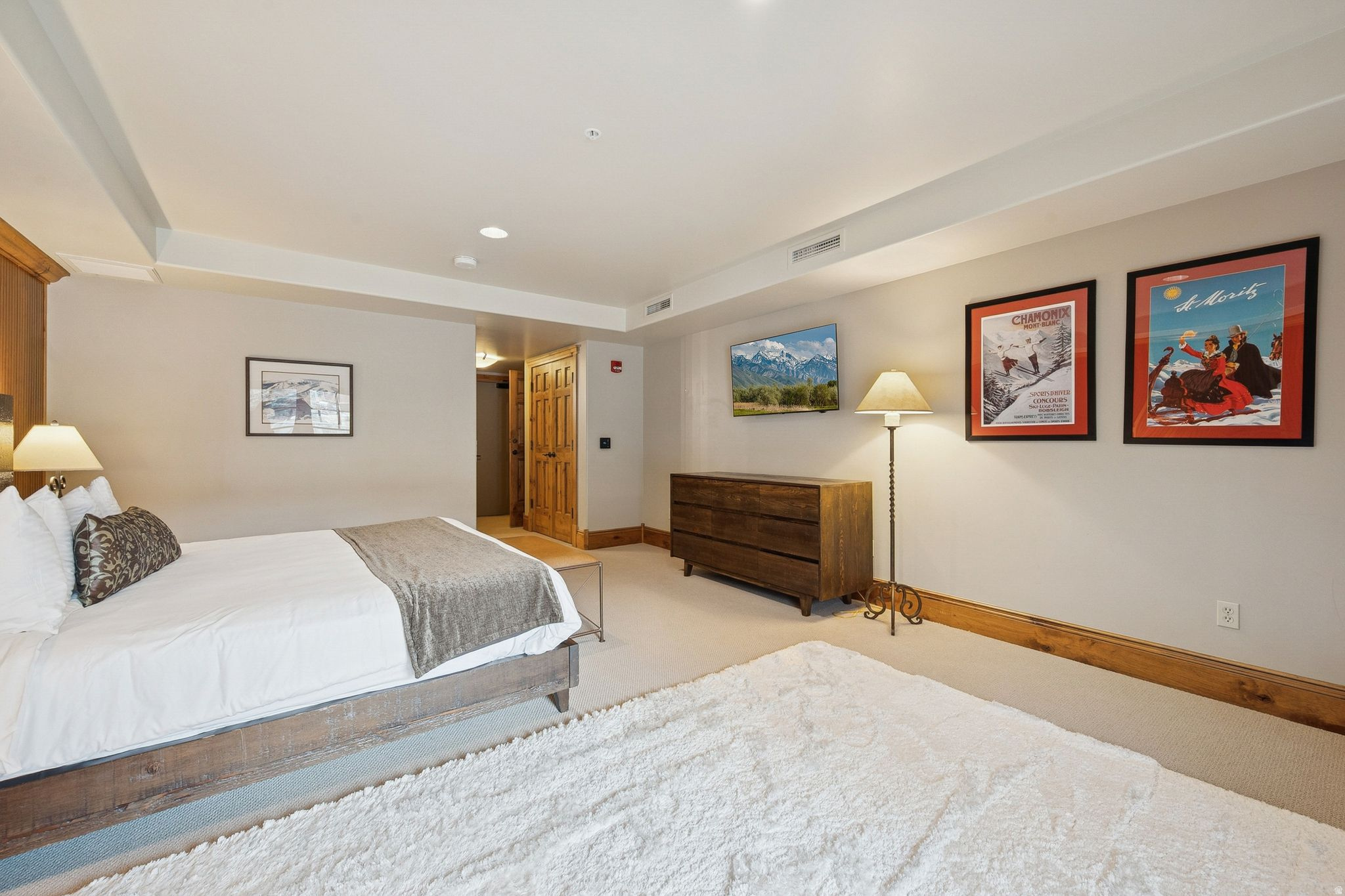 LODGES AT DEER VALLEY CONDO - Residential