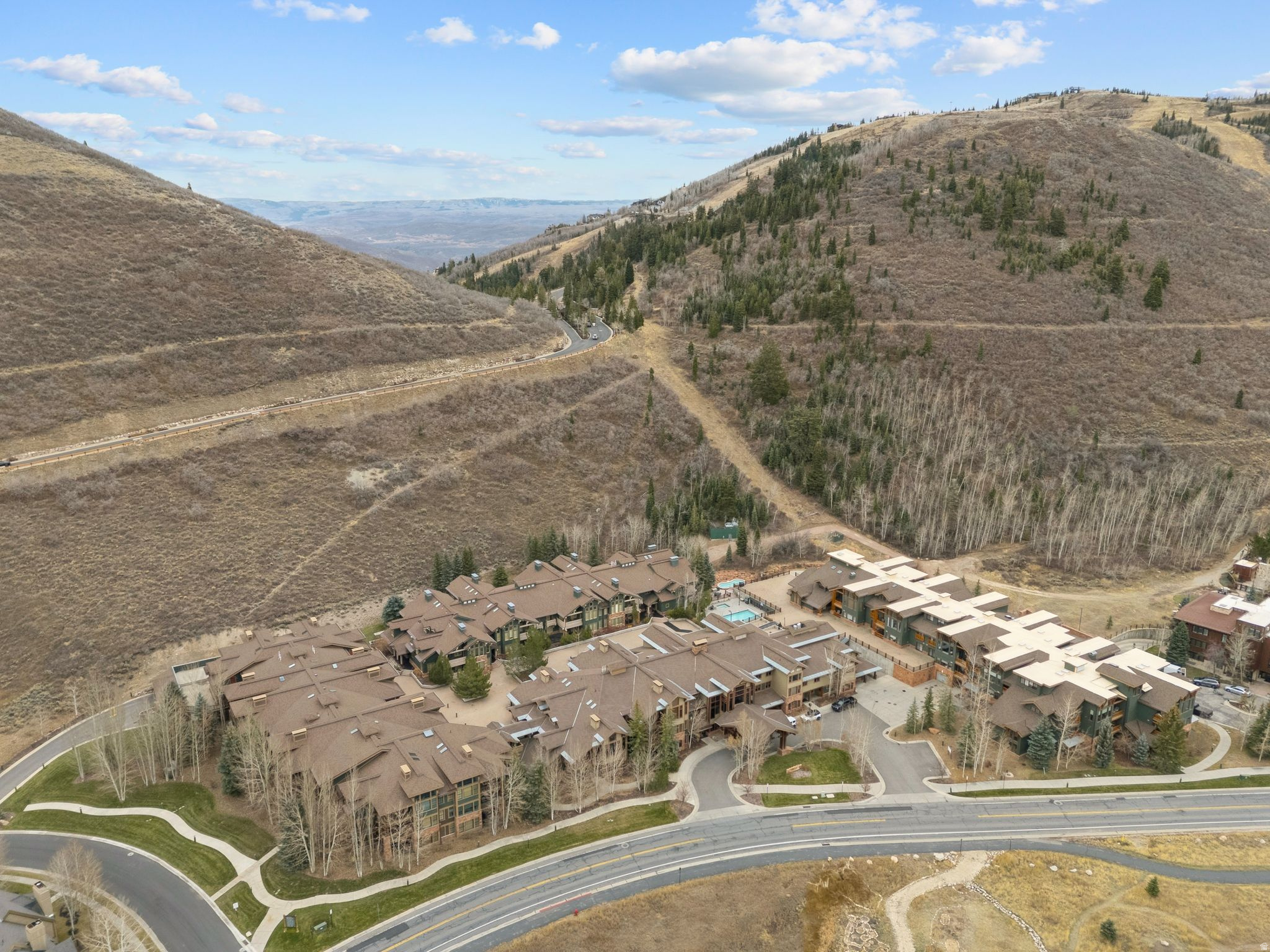 LODGES AT DEER VALLEY CONDO - Residential