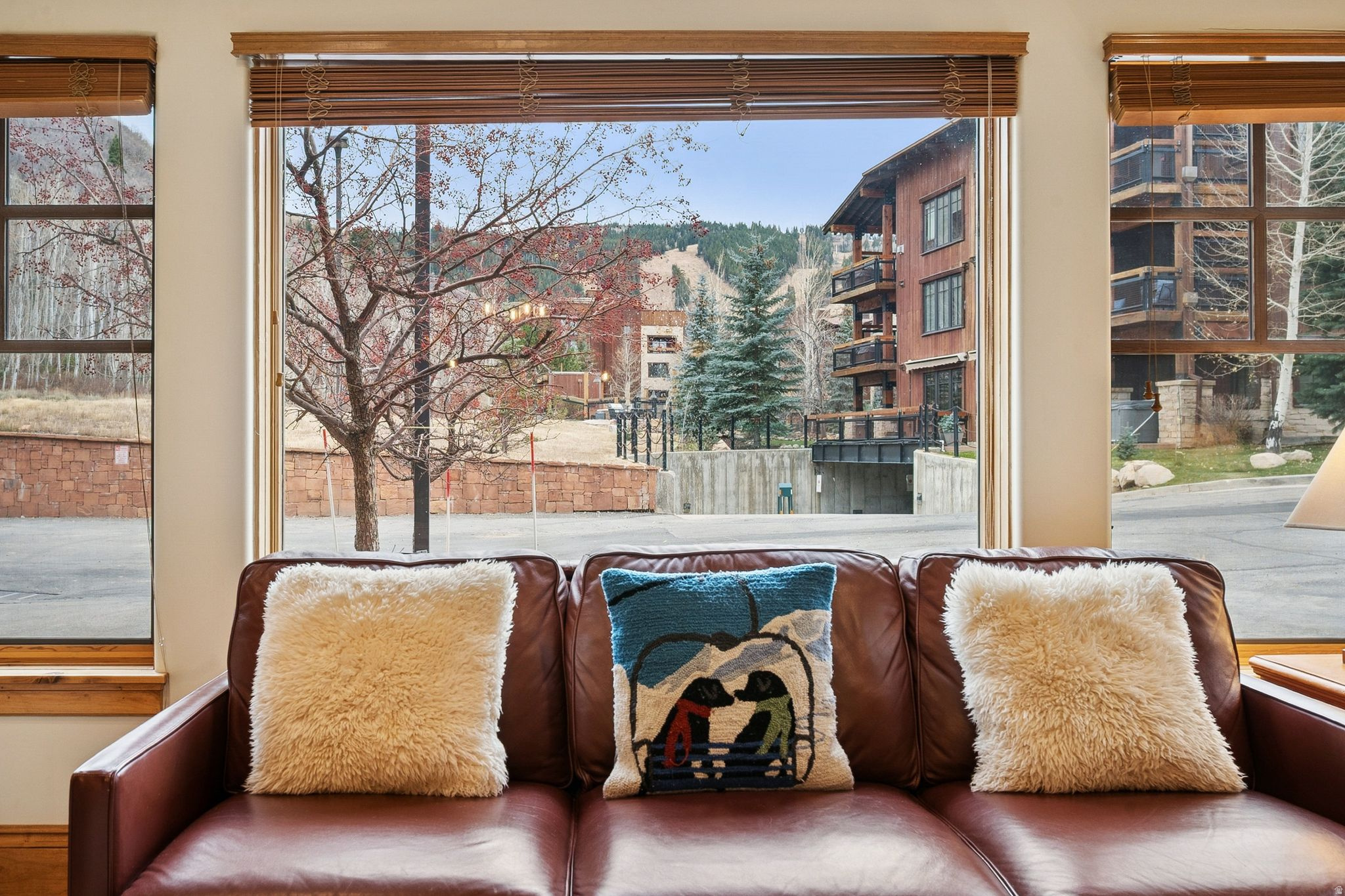 LODGES AT DEER VALLEY CONDO - Residential