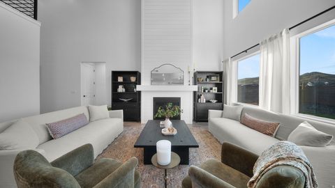 Tiny photo for 324 N RHYOLITE DR #87, Hurricane, UT 84737 (MLS # 2132794)