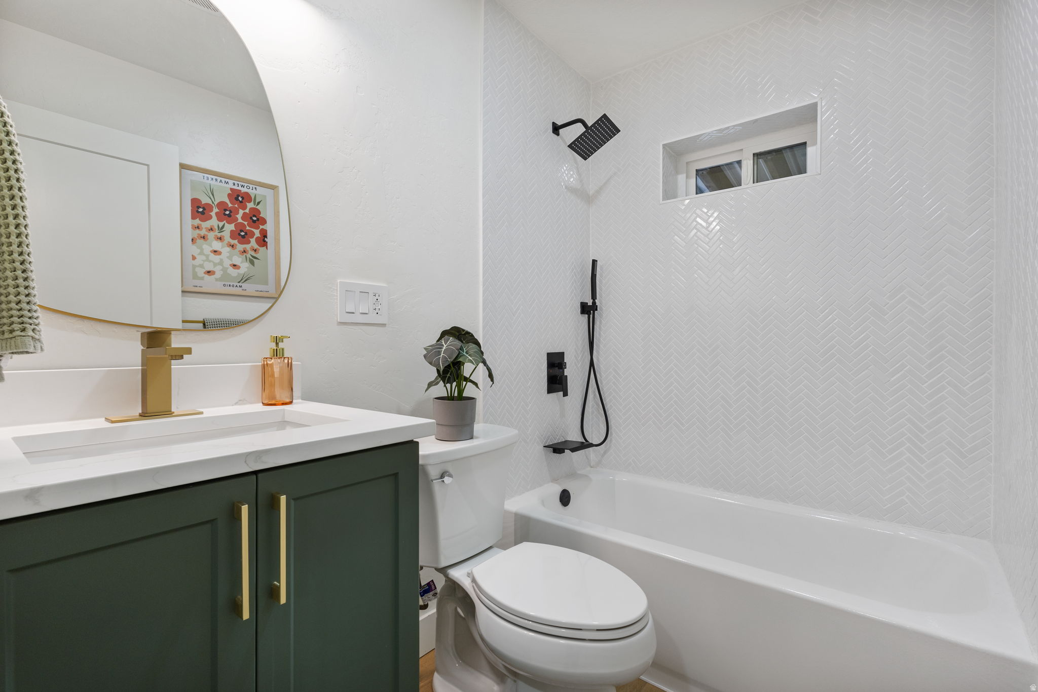 HAWTHORNE SUB - Residential