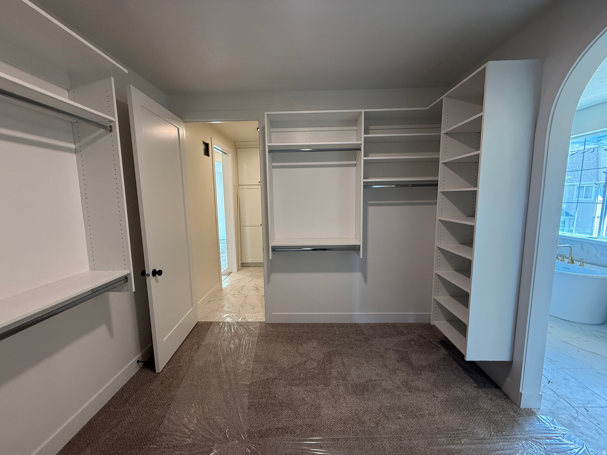 BELMONT WEST - Residential