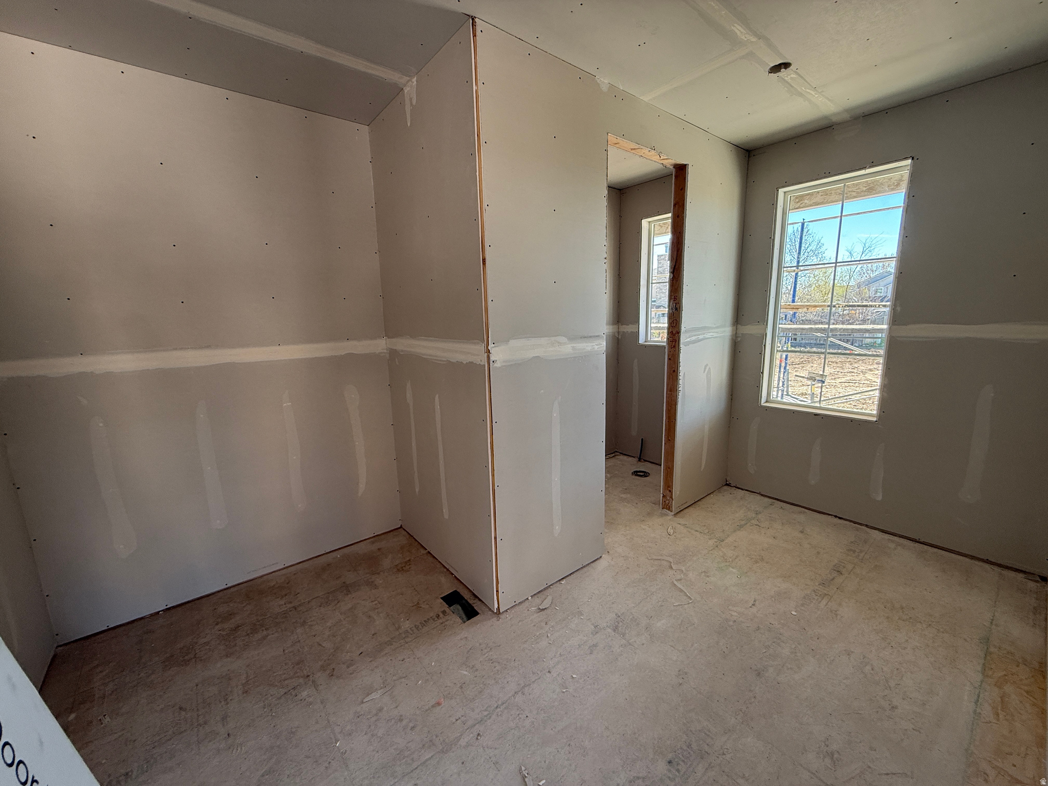 BELMONT WEST - Residential