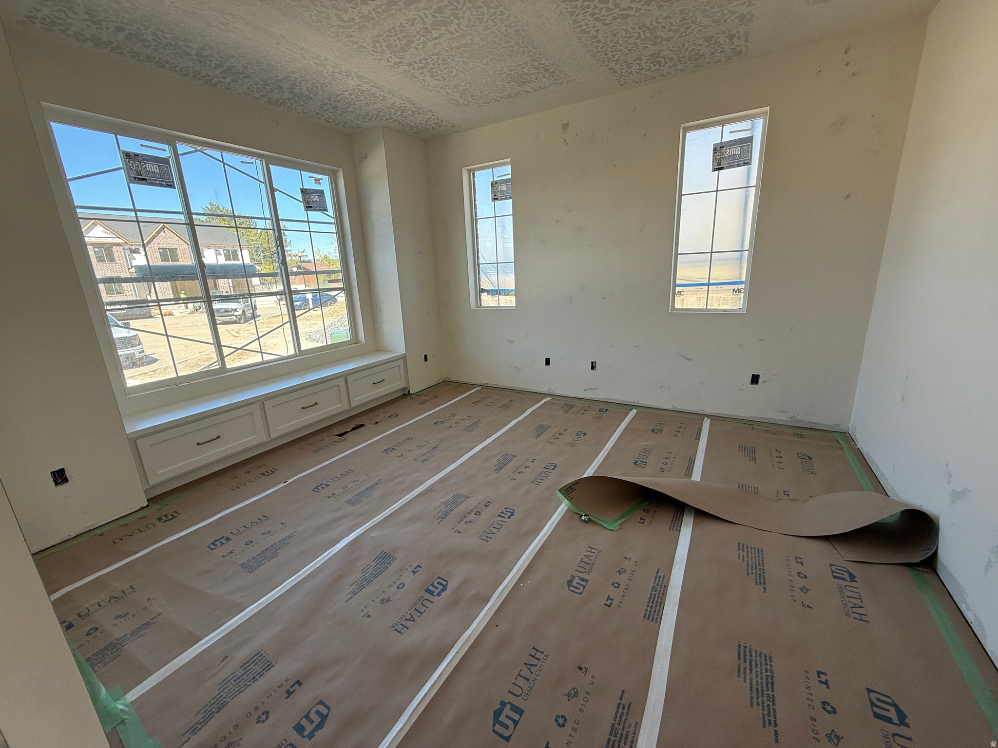 BELMONT WEST - Residential