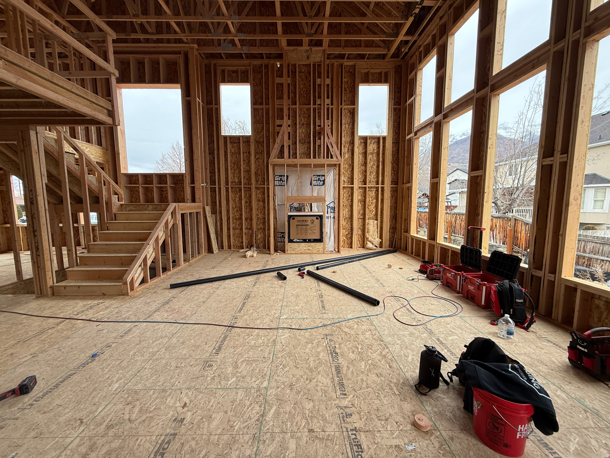 BELMONT WEST - Residential