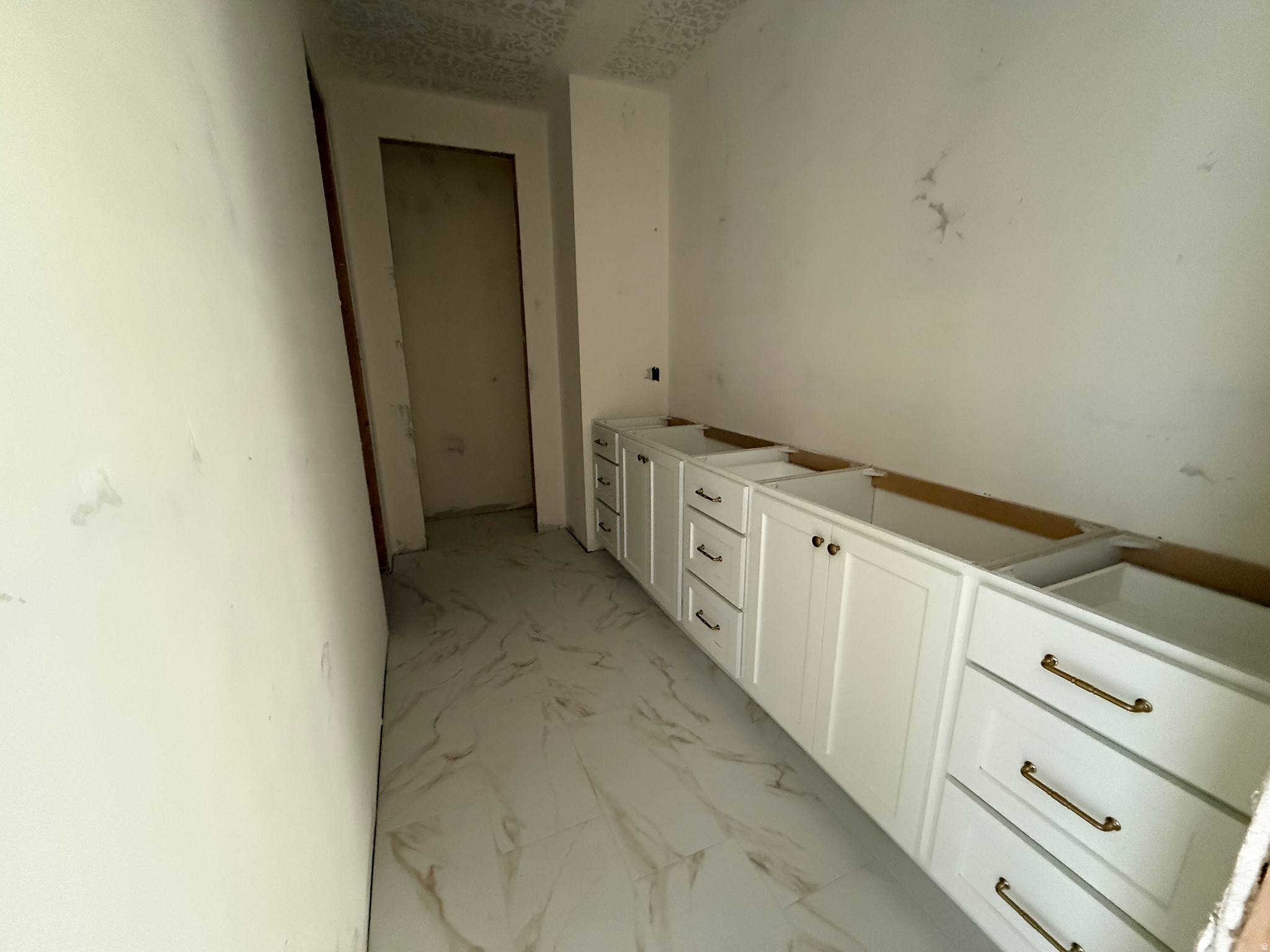 BELMONT WEST - Residential