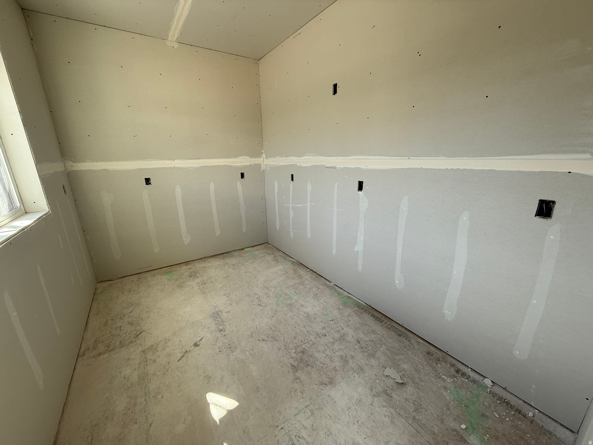 BELMONT WEST - Residential