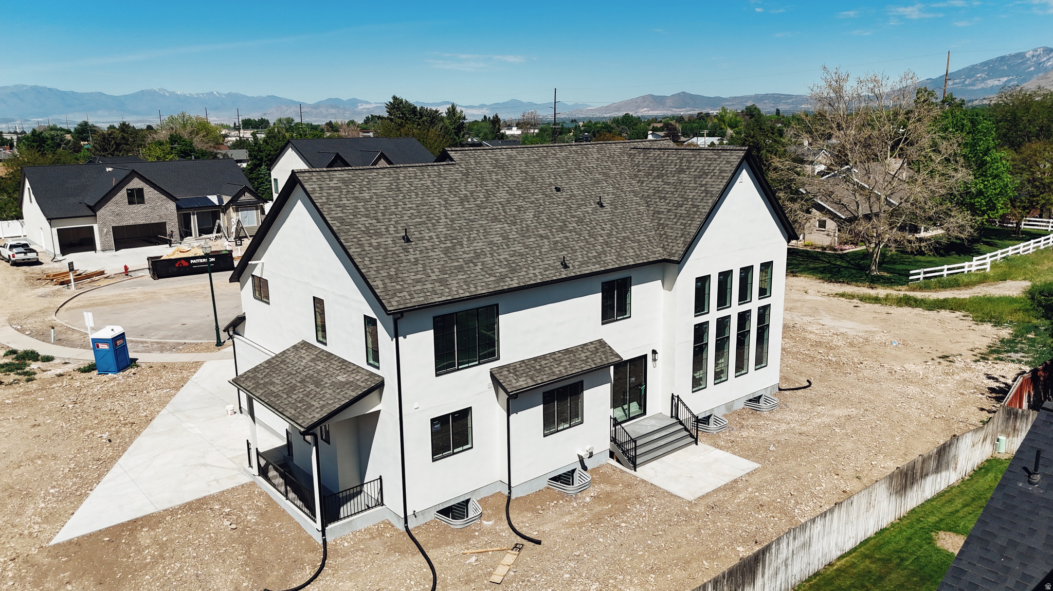 BELMONT WEST - Residential