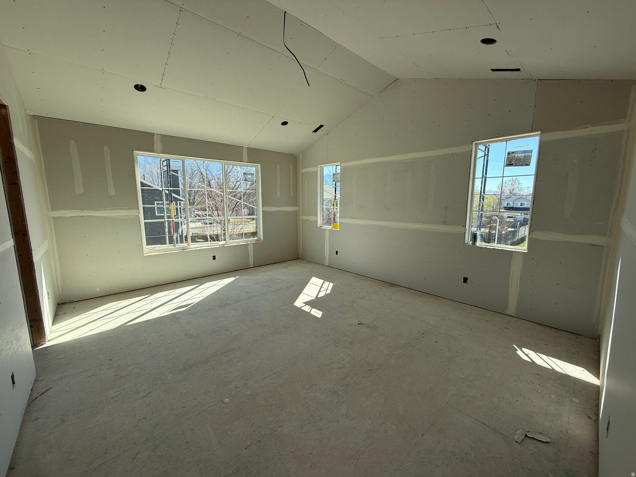 BELMONT WEST - Residential