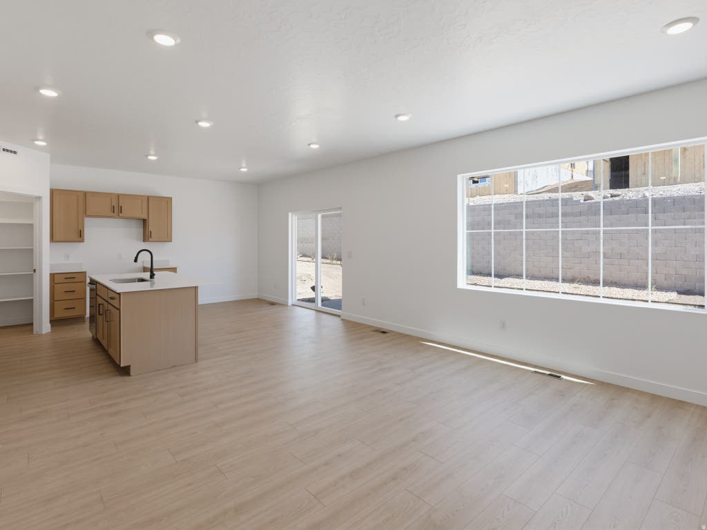 Photo of 1706 N OLD LOON AVE #104, Tooele, UT 84074 (MLS # 2181177)