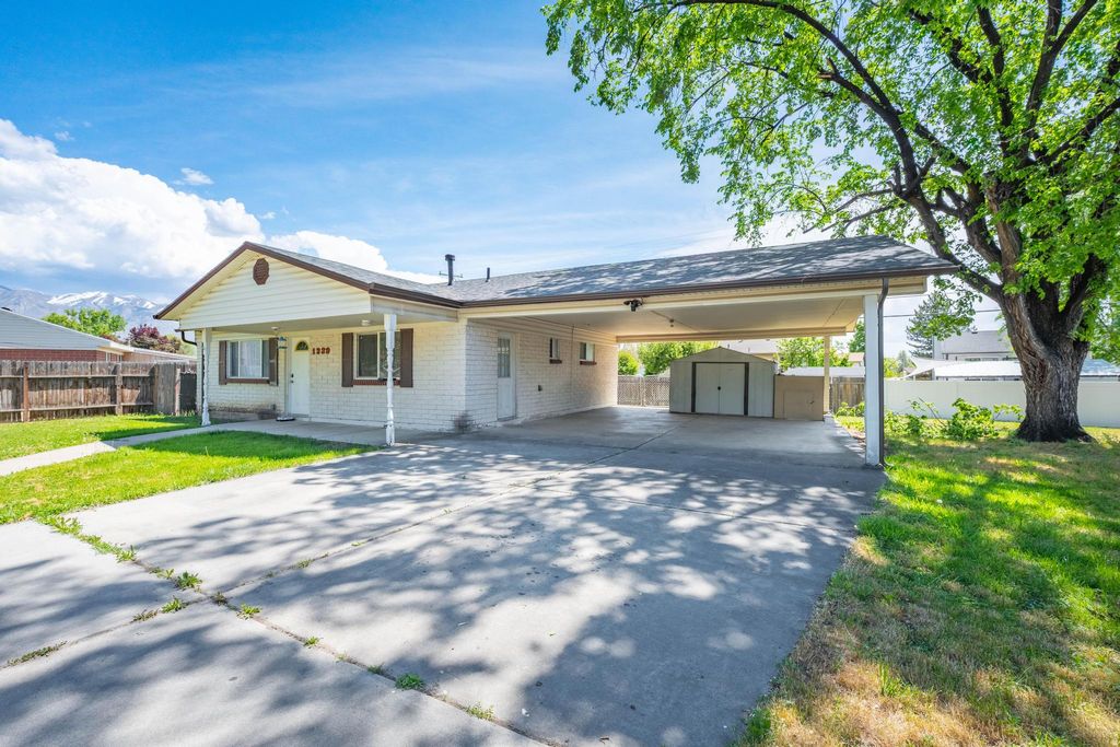 Photo of 1339 N MARILYN DR W, Layton, UT 84041 (MLS # 2155882)