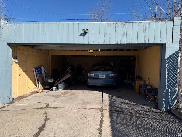 THOMPSON & DIETERS S - Residential