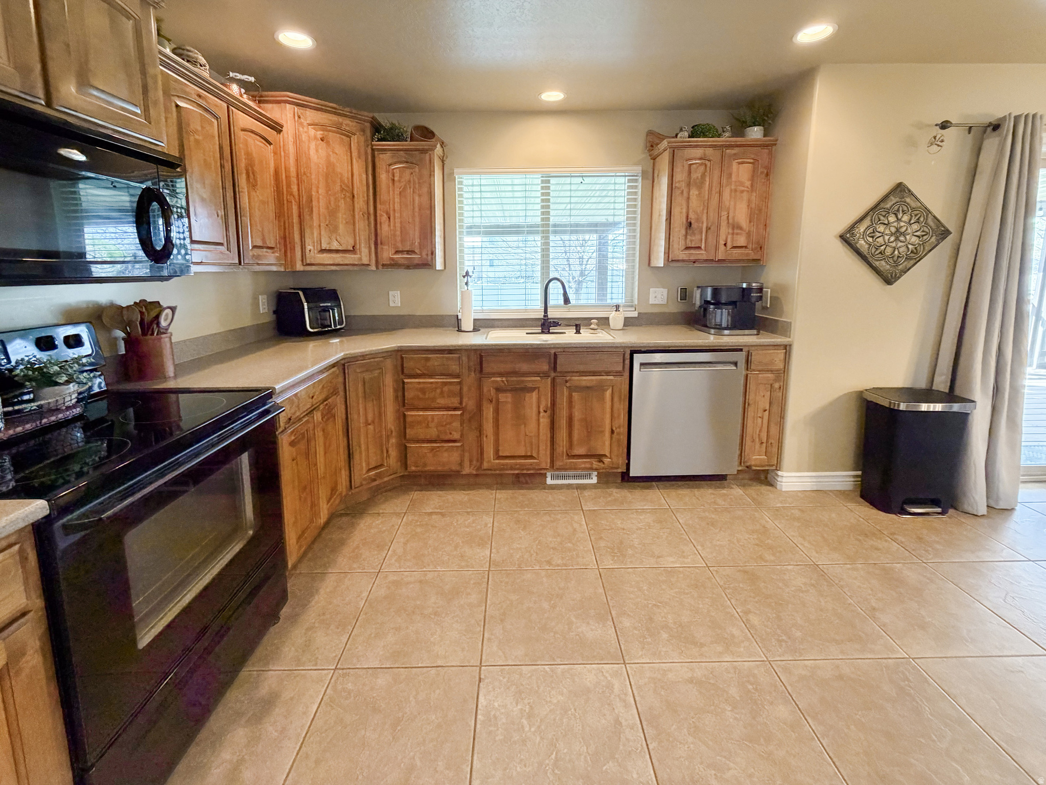 NEWBERRY PLACE - Residential