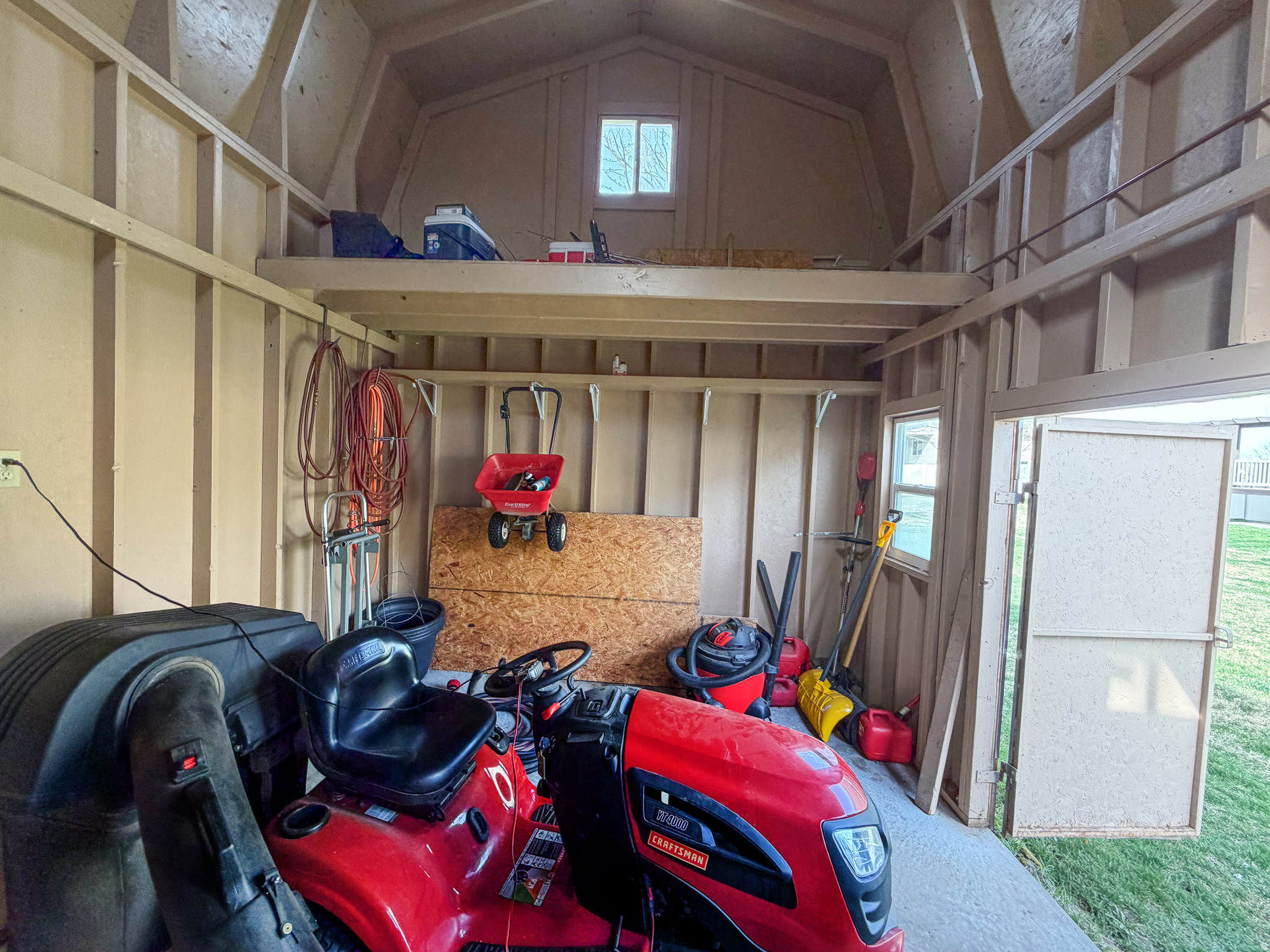 NEWBERRY PLACE - Residential