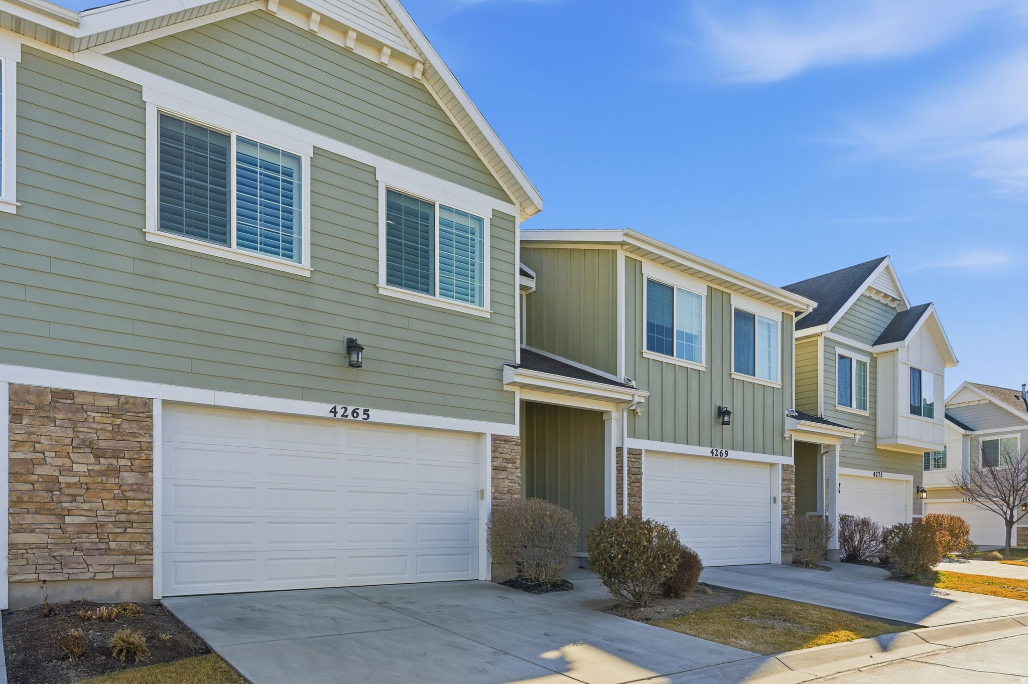 COTTAGES - Residential