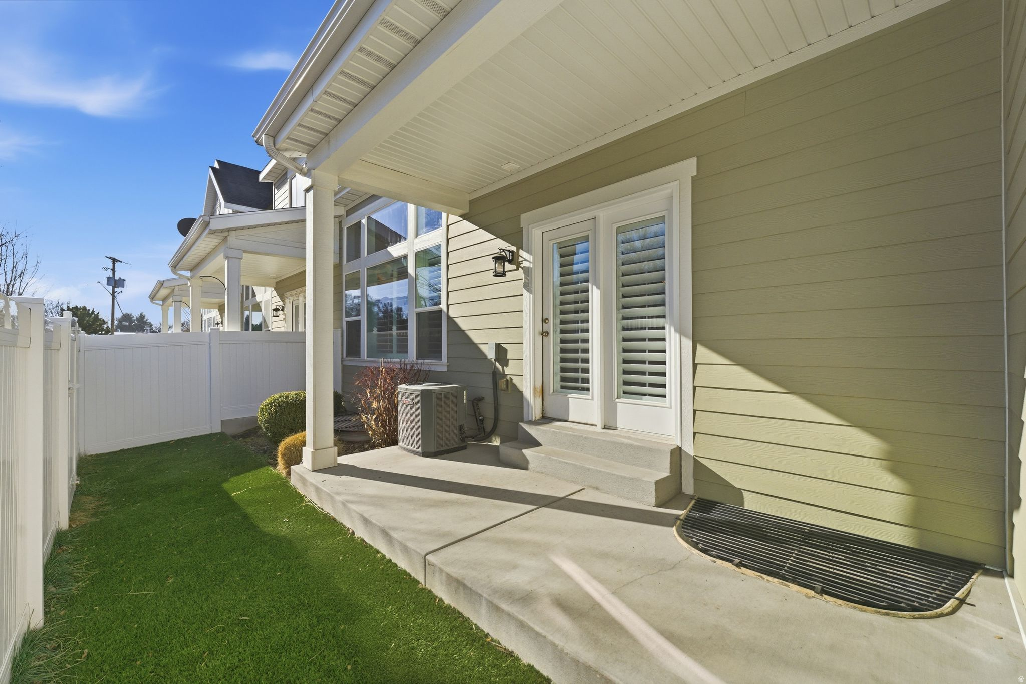 COTTAGES - Residential