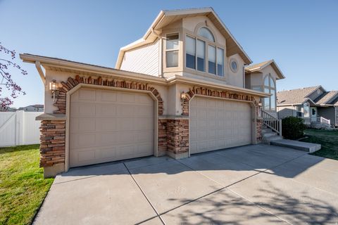Tiny photo for 4641 W 5675 S, Hooper, UT 84315 (MLS # 2143027)