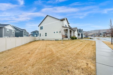 Tiny photo for 4433 W THORLEY DR, Herriman, UT 84096 (MLS # 2137006)