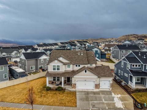 Tiny photo for 4433 W THORLEY DR, Herriman, UT 84096 (MLS # 2137006)