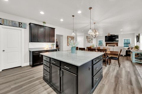 Tiny photo for 4433 W THORLEY DR, Herriman, UT 84096 (MLS # 2137006)