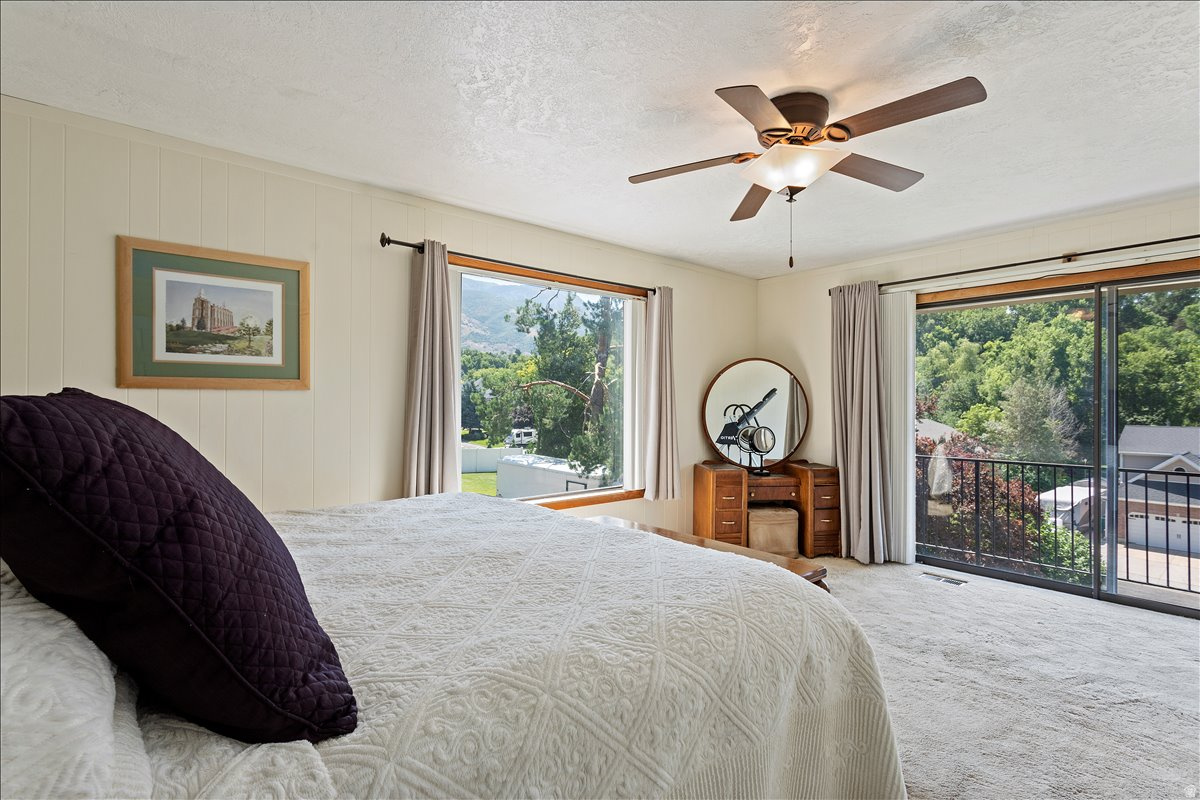 DAWSON HOLLOW ESTATES - Residential