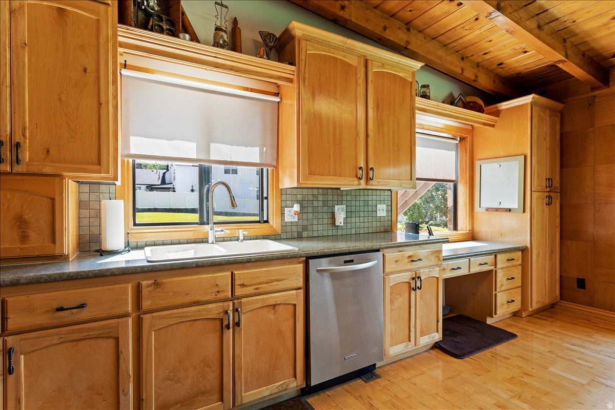 DAWSON HOLLOW ESTATES - Residential